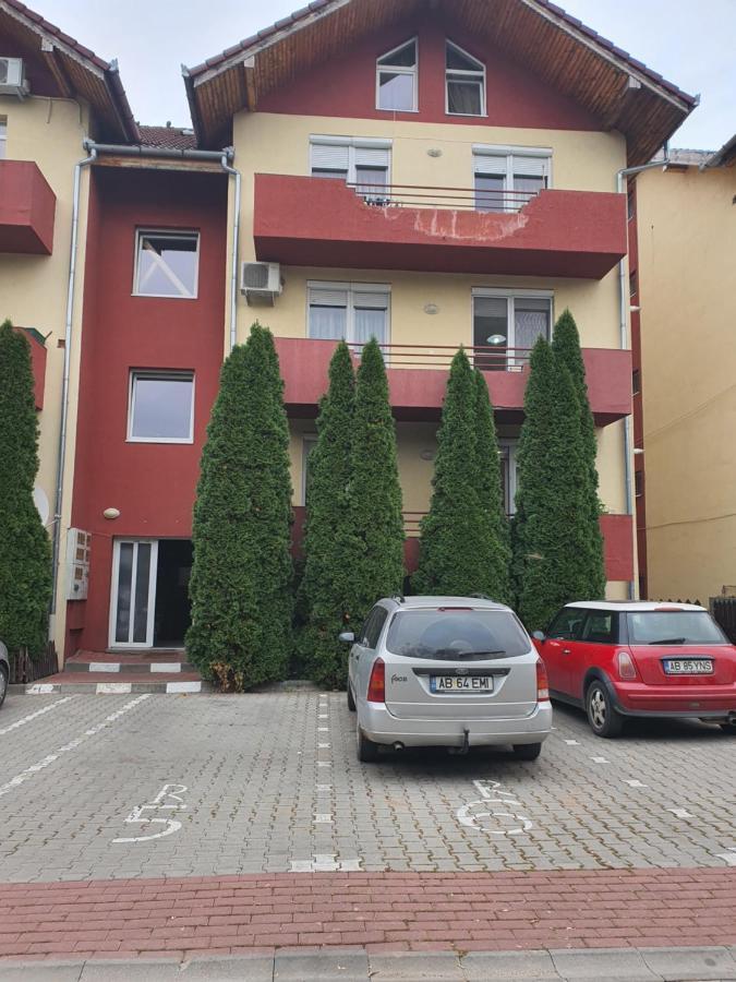 Apartament Mara Alba Iulia Exterior foto